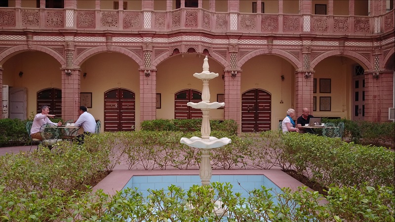 Rajasthan Haveli Bhanwar Niwas Bikaner photo of central courtyard