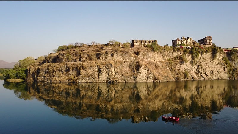 Rajasthan Fort Bhainsrorgarh drone ariel photo of entire fort reflection in chambal river boat safari