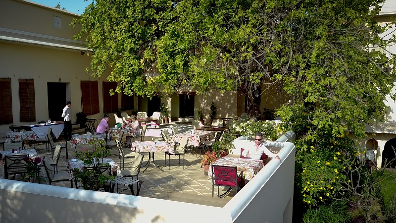 Royal Heritage Haveli Jaipur Rajasthan luxury hotels photo of rooftop terrace restaurant