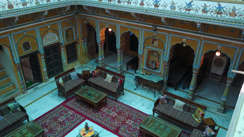 Radhika Haveli Mandawa Shekawadi region Rajasthan drone photo of beautifull decorared inner courtyard